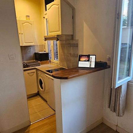 Studio Cosy Клиши Екстериор снимка